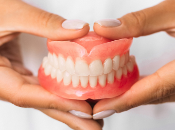 How Do I Know If I Need Dentures?
