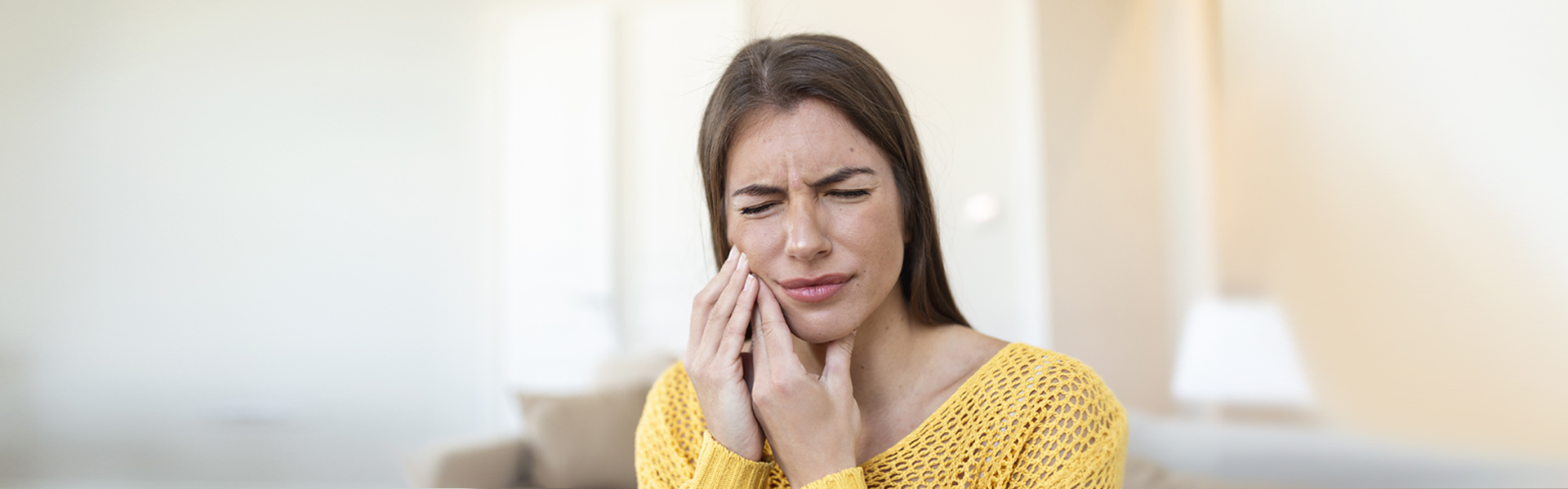 What Causes Dental Decay at the Gum Line? Find Out Here